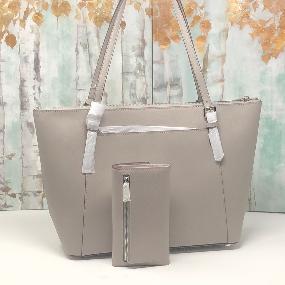 NWT Michael Kors bundle Ciara tote+ walle - Picture 2 of 7